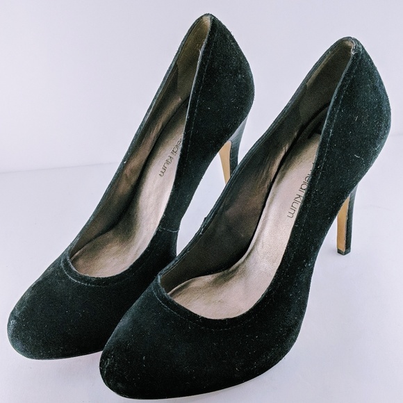 Heidi Klum Black Suede Pumps - Picture 1 of 4